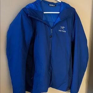 Arc’teryx men’s jacket size large